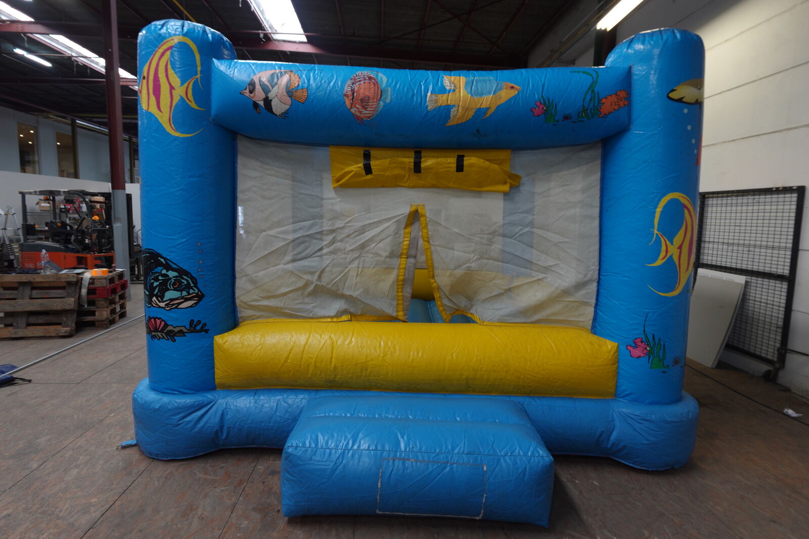Springkasteel Zizo Inflatables – kavel bij Openbare Verkopen, Wielsbeke