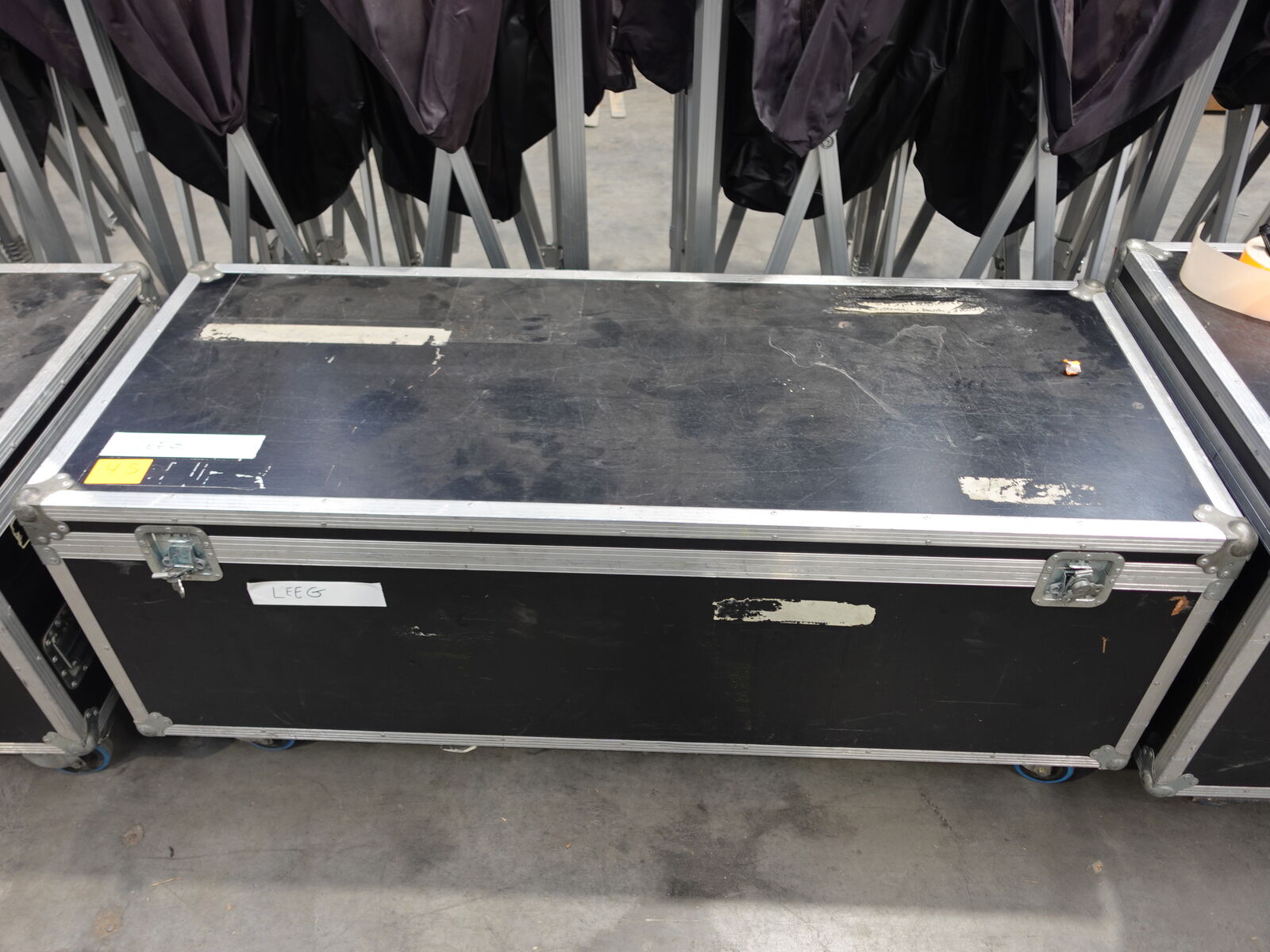 Verrijdbare flightcase – kavel bij Openbare Verkopen, Wielsbeke