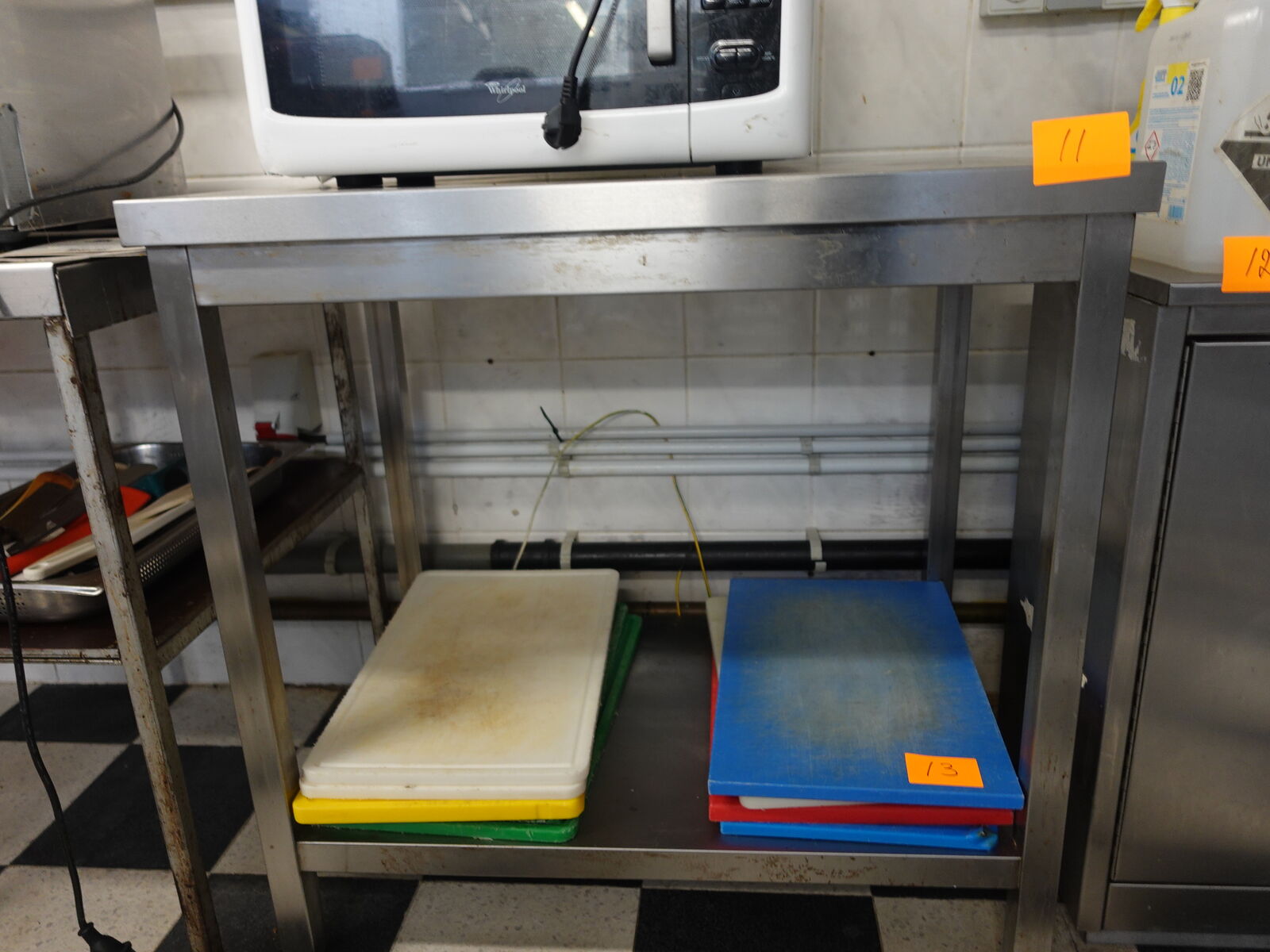 Inox werktafel – kavel bij Openbare Verkopen, Bredene