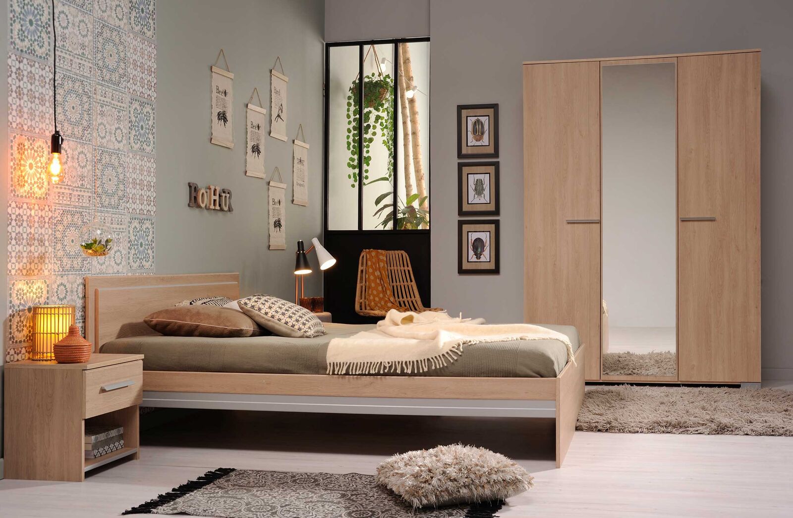 Bed Ekko 160x200 – kavel bij Openbare Verkopen, Beveren-Leie