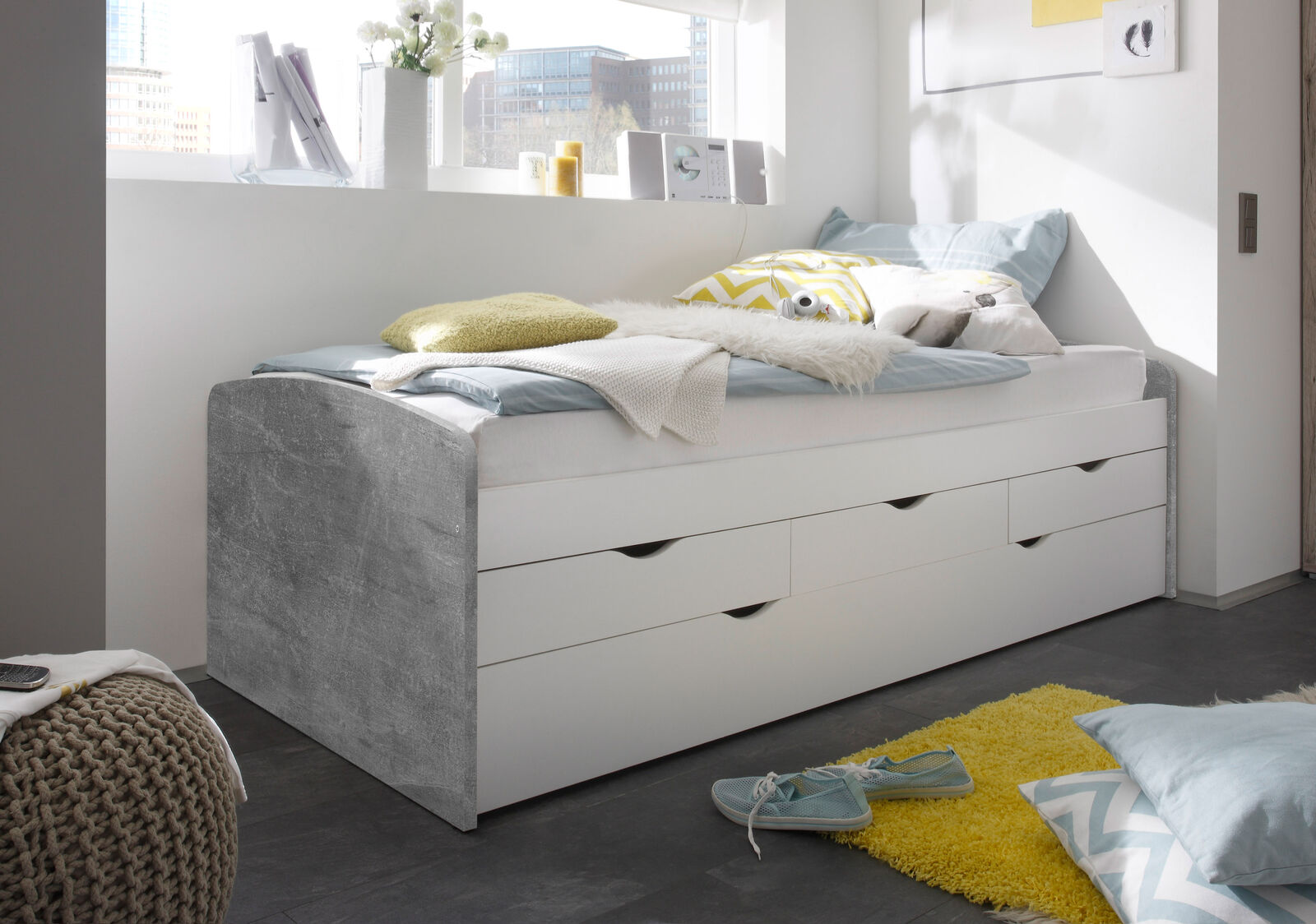 Kajuitbed Nasri 90x200 met bedlade - beton/wit – kavel bij Openbare Verkopen, Beveren-Leie