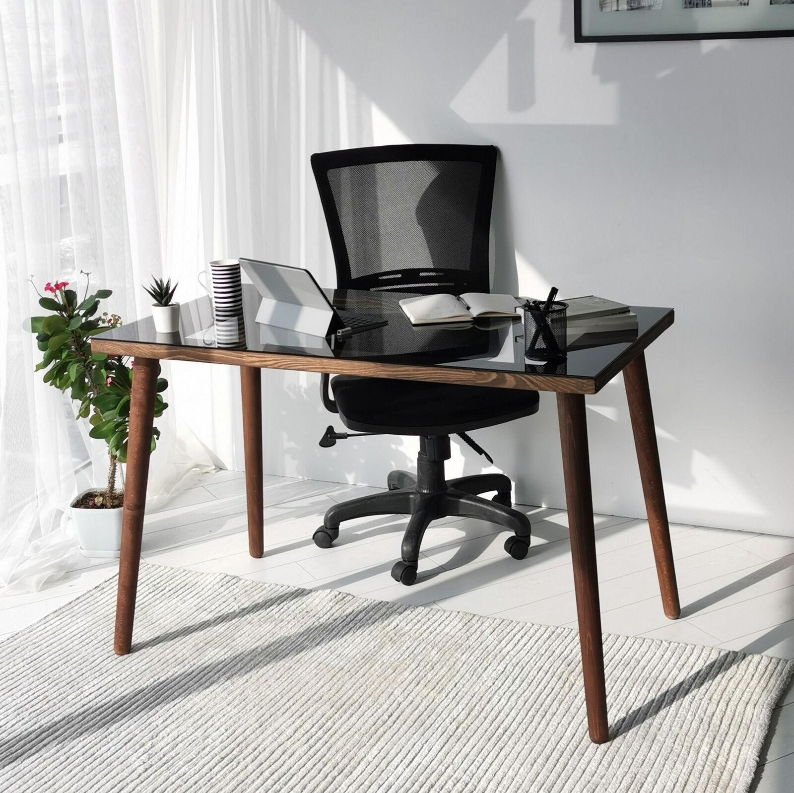 Cozy Bureau Beukenhouten Body - Modern en Stijlvol – kavel bij Openbare Verkopen, Beveren-Leie