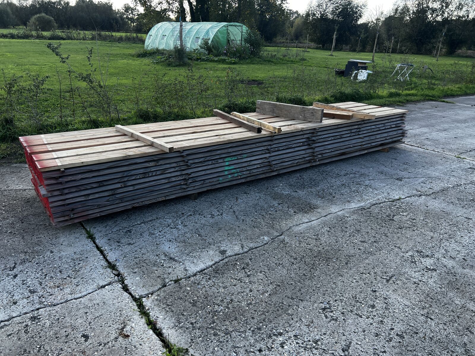 60x Houten plank – kavel bij Openbare Verkopen, Zele