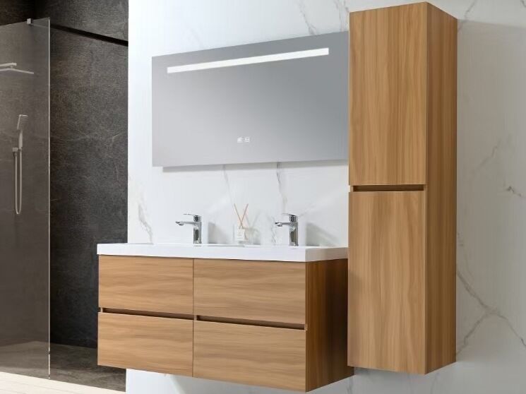 Badkamermeubel 120 cm - Licht hout decor + witte dubbele wasbak - Incl. kranen – kavel bij Openbare Verkopen