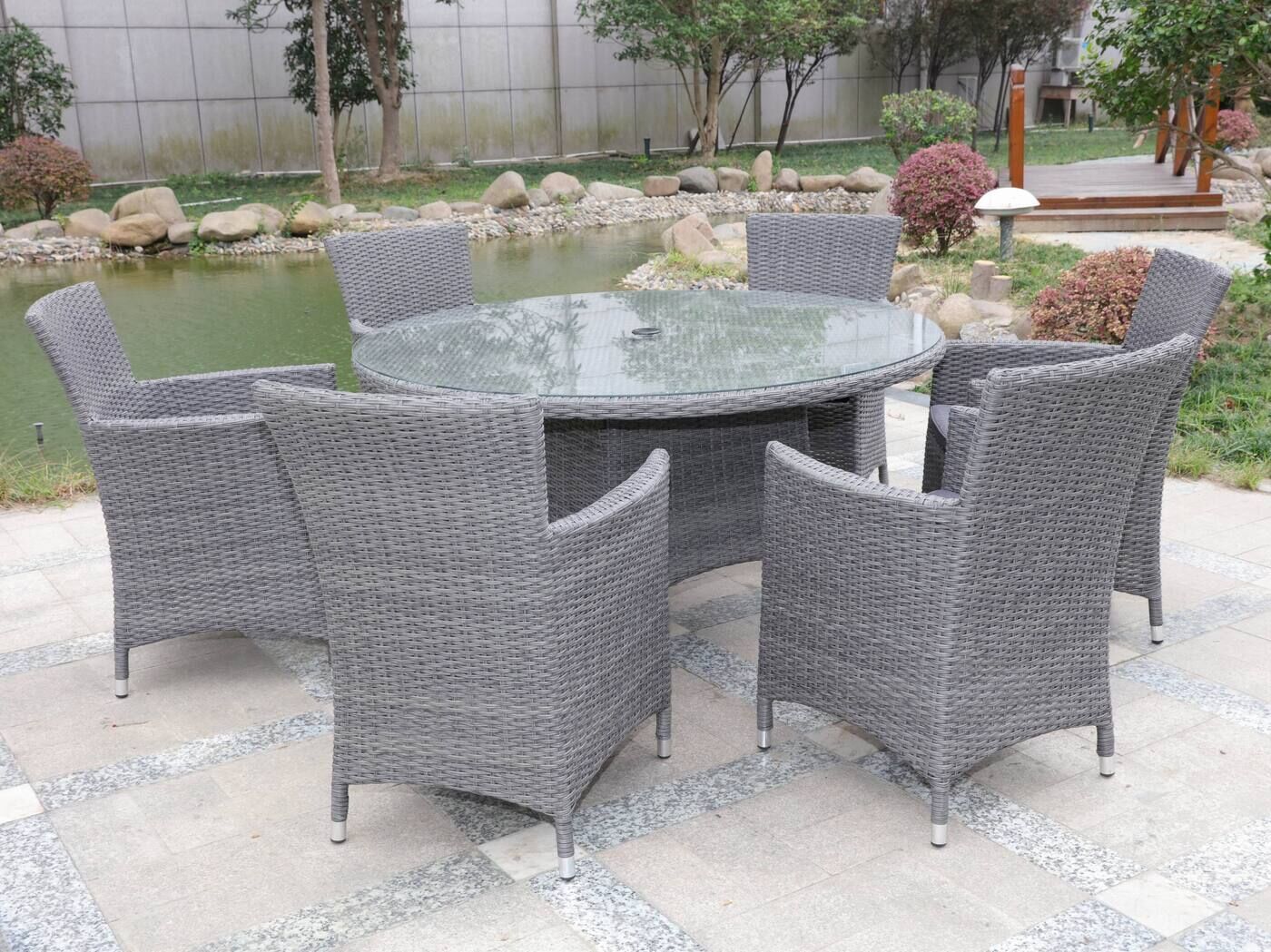 Dining set 7-delig - Grijs wicker met grijze kussens - Glazen tafelblad – kavel bij Openbare Verkopen
