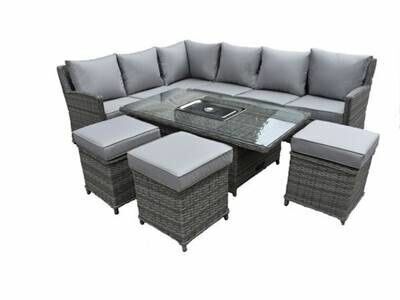 Loungeset 6-delig Brown wicker / licht grijze kussens – kavel bij Openbare Verkopen