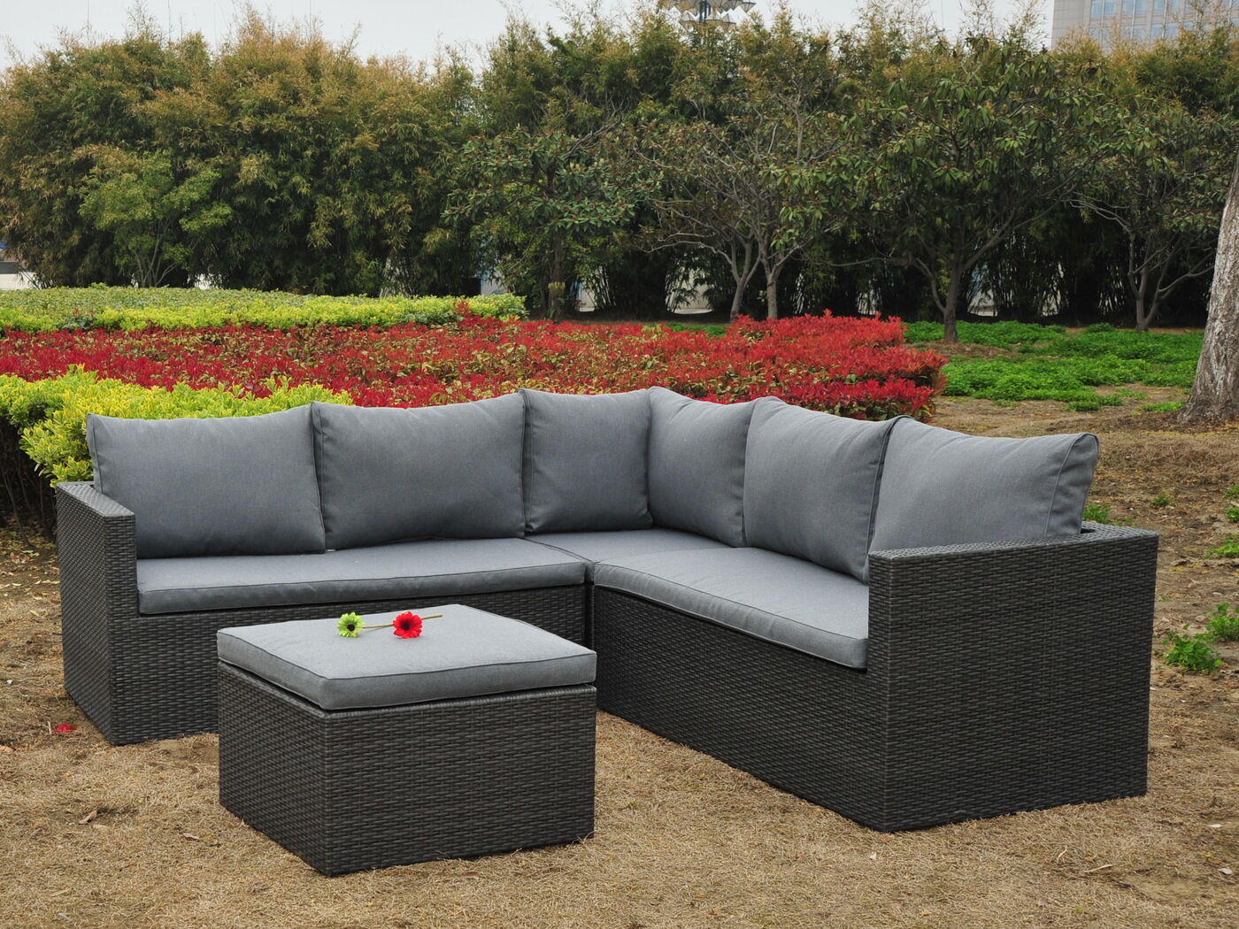 Loungeset 4-delig - hoek - Antraciet wicker + grijze kussens - Weerbestendig vlechtwerk – kavel bij Openbare Verkopen