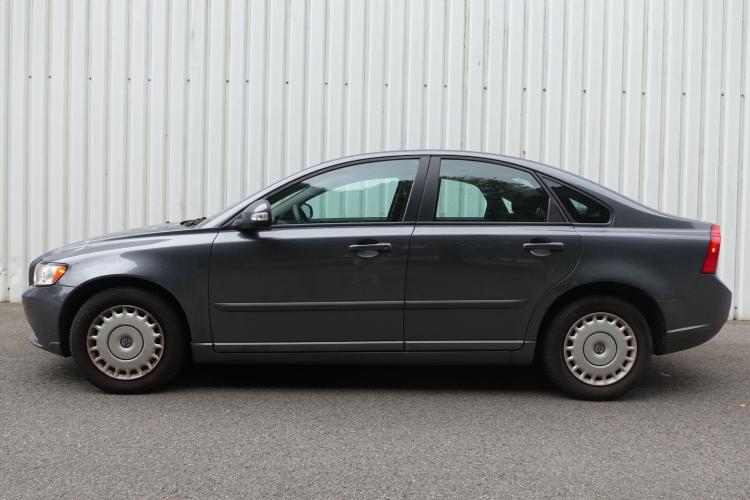 Volvo S40 – kavel bij Openbare Verkopen, Wielsbeke