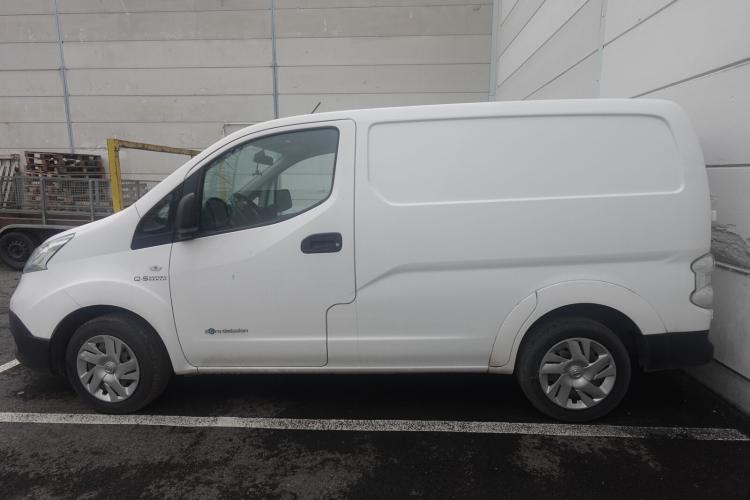 Nissan E-NV200 – kavel bij Openbare Verkopen, Wielsbeke