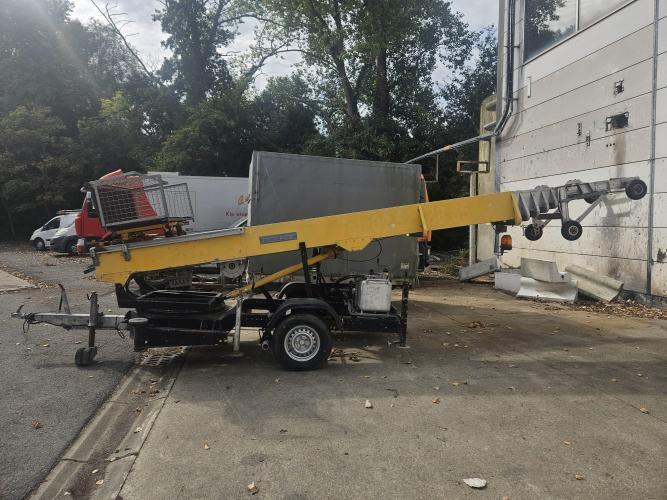 Verhuislift – kavel bij Openbare Verkopen, Wielsbeke