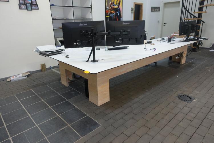 Bureau in L vorm – kavel bij Openbare Verkopen, Wervik