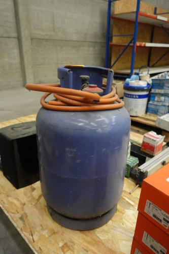 Gasfles petroliumgas – kavel bij Openbare Verkopen, Wervik