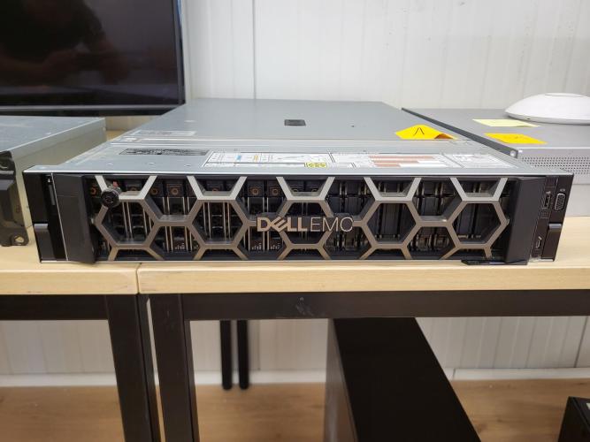 Server Dell PowerEdge R750 – kavel bij Openbare Verkopen, Wielsbeke