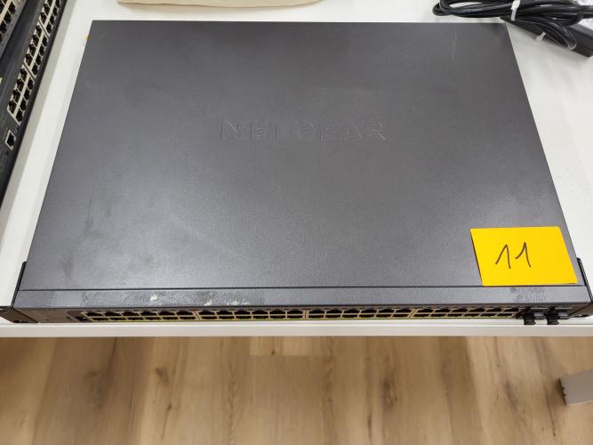 Switch Netgear – kavel bij Openbare Verkopen, Wielsbeke