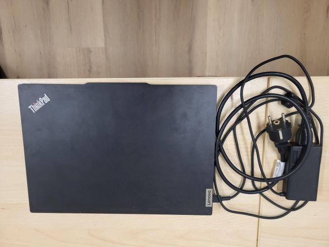 Laptop Lenovo Thinkpad e14 – kavel bij Openbare Verkopen, Wielsbeke