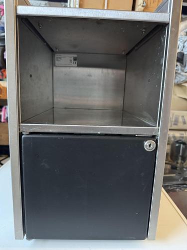 Melitta Koelkast/Kopjeswarmer – kavel bij Openbare Verkopen, Maasmechelen