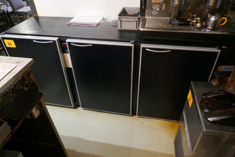 3-deurs flessenfrigo toogkoelkast ANTOINE – kavel bij Openbare Verkopen, Koksijde