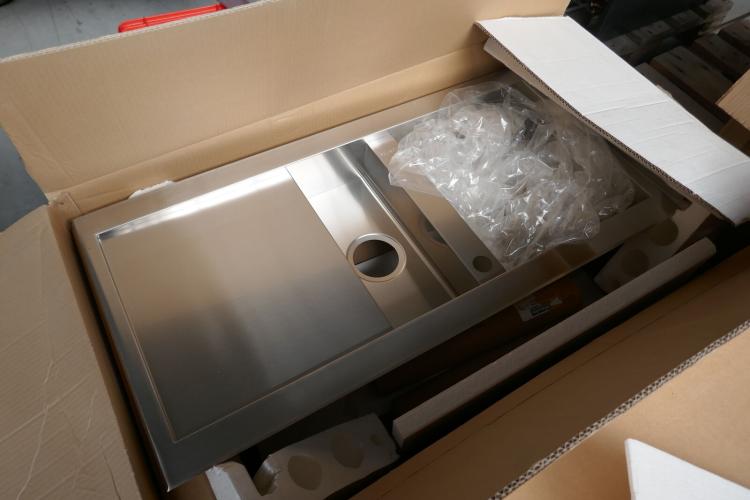 RVS inbouwspoelbak SMEG – kavel bij Openbare Verkopen, Ooigem