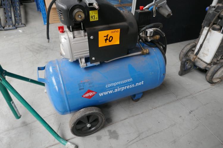 Verrijdbare compressor AIRPRESS – kavel bij Openbare Verkopen, Ooigem