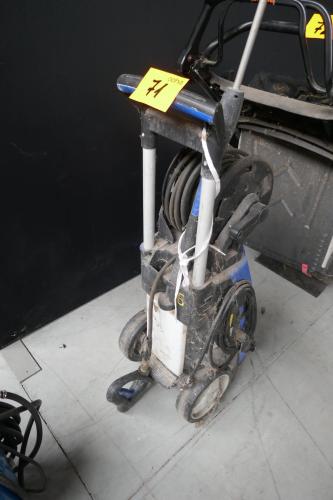 Mobiele hogedrukreiniger NILFISK ALTO – kavel bij Openbare Verkopen, Ooigem