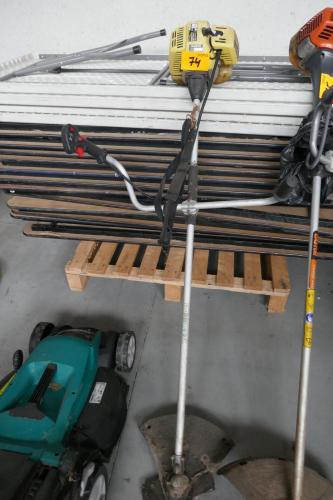 Bosmaaier op benzine POWERPLUS – kavel bij Openbare Verkopen, Ooigem