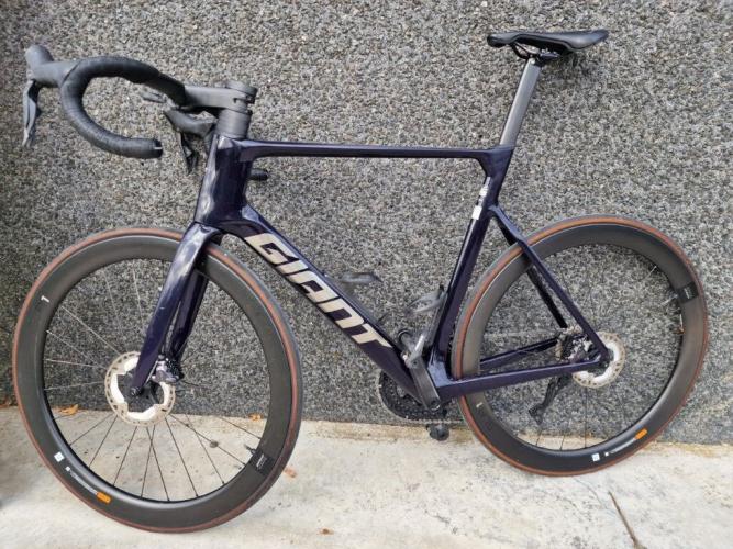 carbon racefiets GIANT Propel Advanced Pro – kavel bij Openbare Verkopen, Ooigem