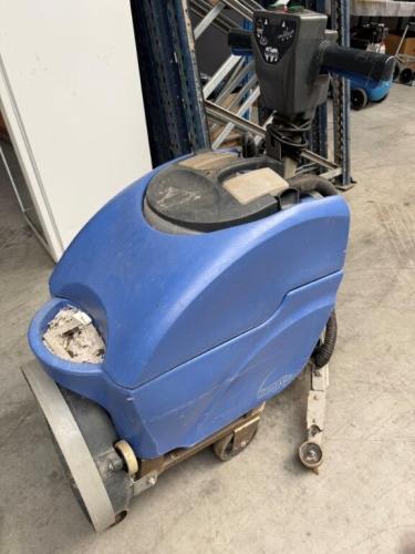 Schrobzuigmachine NUMATIC – kavel bij Openbare Verkopen, Ooigem