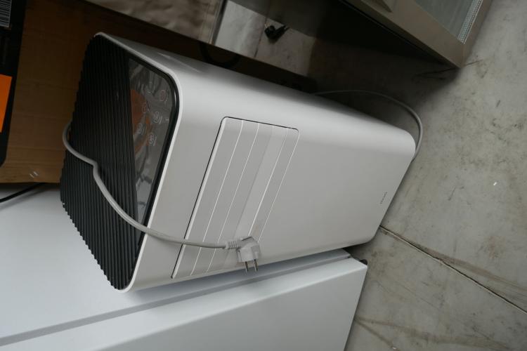 Mobiele airconditioner MOA – kavel bij Openbare Verkopen, Ooigem