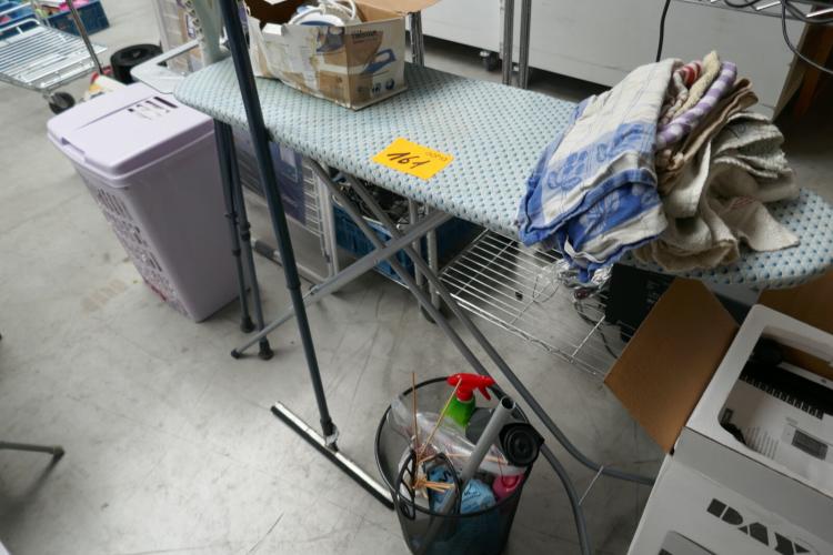 Huisraad – kavel bij Openbare Verkopen, Ooigem