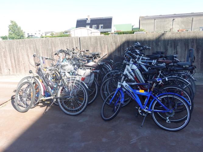 Partij diverse fietsen – kavel bij Openbare Verkopen, Zedelgem