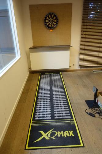Dartbord & mat – kavel bij Openbare Verkopen, Waregem