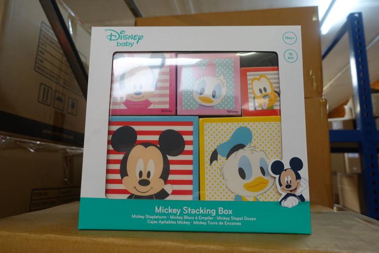 20x Mickey stacking box Disney – kavel bij Openbare Verkopen, Waregem
