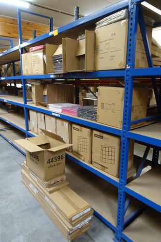 Partij diverse opbergboxen – kavel bij Openbare Verkopen, Waregem