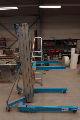 Montagelift Giant – kavel bij Openbare Verkopen, Deerlijk