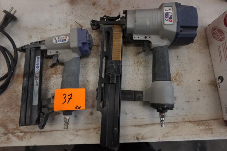 2x Pneumatische schieter Kit Pro Basso – kavel bij Openbare Verkopen, Deerlijk