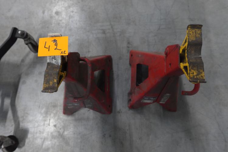 2x Assteun Snap-on – kavel bij Openbare Verkopen