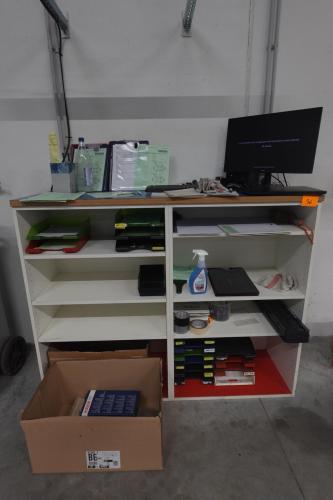 Laptop samen met 2x kast & inhoud – kavel bij Openbare Verkopen