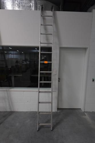 Ladder – kavel bij Openbare Verkopen