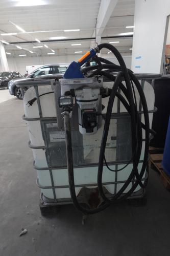 Ibc container adblue met pomp Piusi – kavel bij Openbare Verkopen