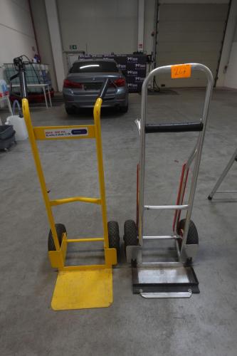 2x Steekwagen – kavel bij Openbare Verkopen