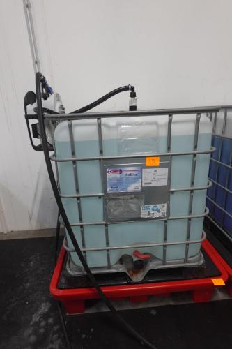 Ibc container adblue met pomp Piusi – kavel bij Openbare Verkopen