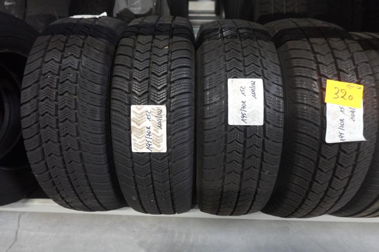 4x Band ( Gebruikt) 15inch Semperit – kavel bij Openbare Verkopen