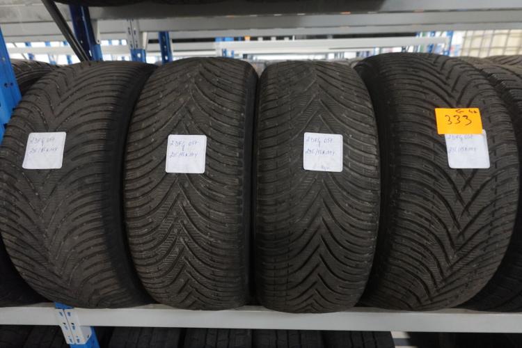 4x Band ( Gebruikt) 17inch Kleber – kavel bij Openbare Verkopen