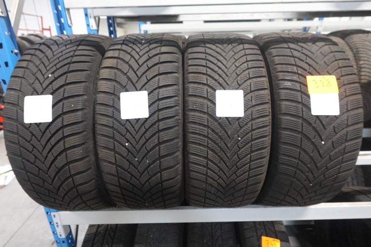 4x Band ( Gebruikt) 18inch Semperit – kavel bij Openbare Verkopen