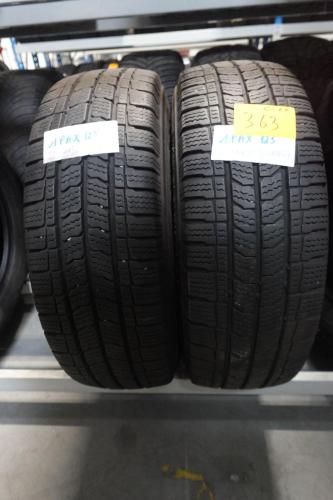 2x Band ( Gebruikt) 15inch Kleber – kavel bij Openbare Verkopen