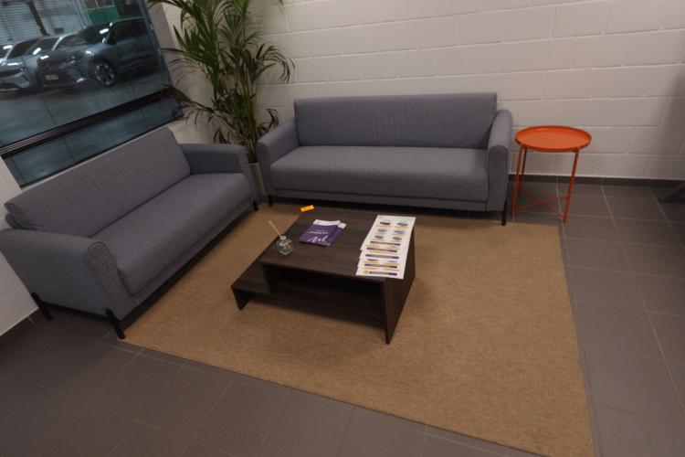 3Zit & 2zit & Salontafel – kavel bij Openbare Verkopen