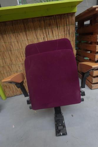 Vintage Bioscoopstoel – kavel bij Openbare Verkopen, Harelbeke
