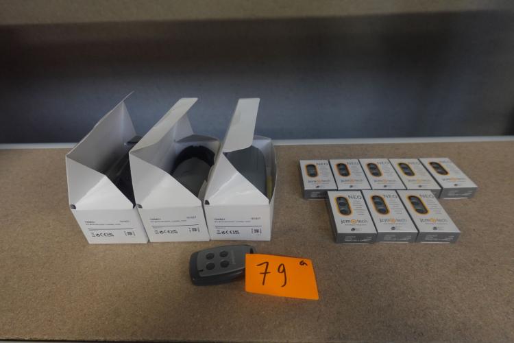 3x Dcs micro-ontvanger & 8x bedining – kavel bij Openbare Verkopen, Harelbeke