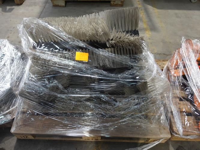 Hydraulische veegborstel – kavel bij Openbare Verkopen, Wielsbeke
