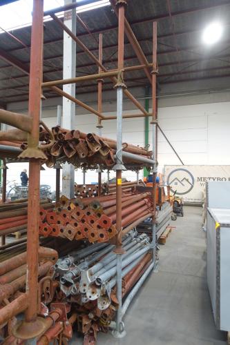 5x Metalen stapelbare houder + stansoenen – kavel bij Openbare Verkopen, Wielsbeke
